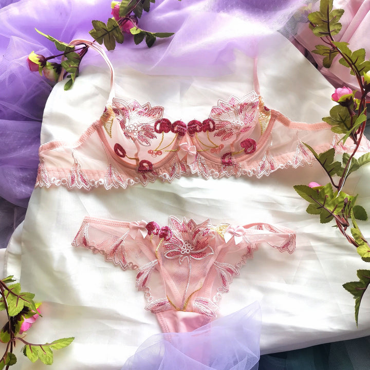 Ari Lace Lingerie Set - Pink